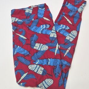 LuLaRoe Leggings TC  Red White Blue Feathers